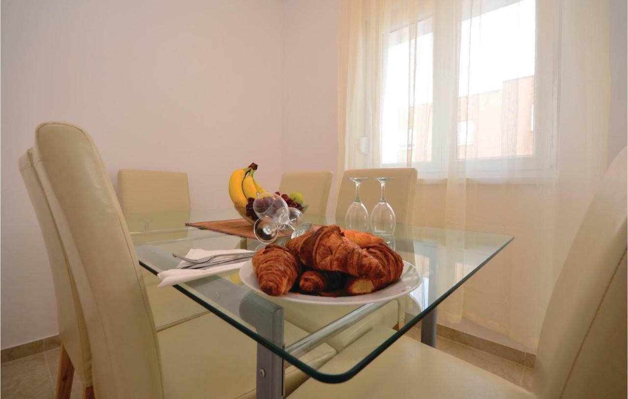Apartment Mlasina-4 By Interhome Нин Екстериор снимка